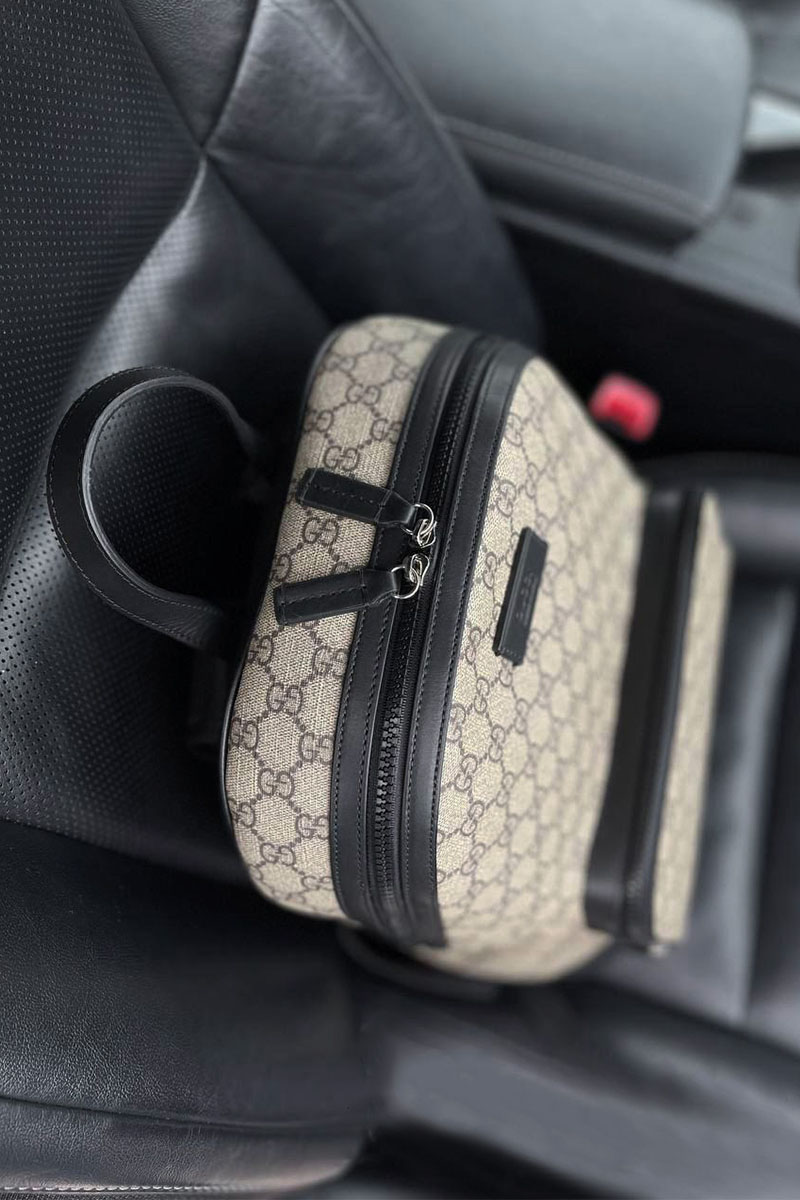 Gucci Кожаный рюкзак GG Supreme 31.5x41x14.5 см