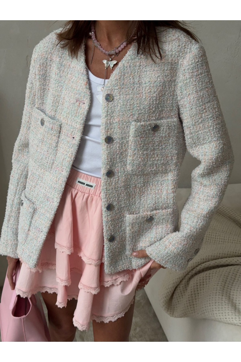 Chаnеl Женский твидовый пиджак бежевого цвета