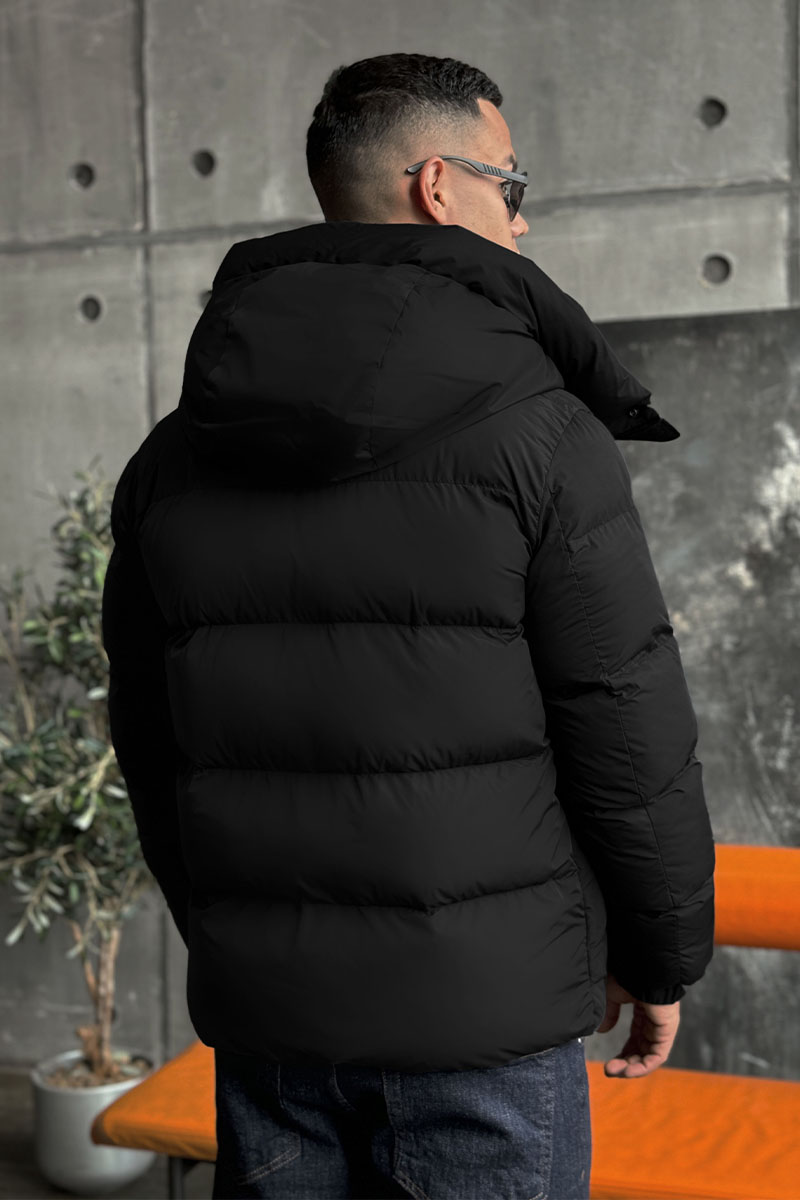 Moncler Мужской пуховик Madeira - Black 