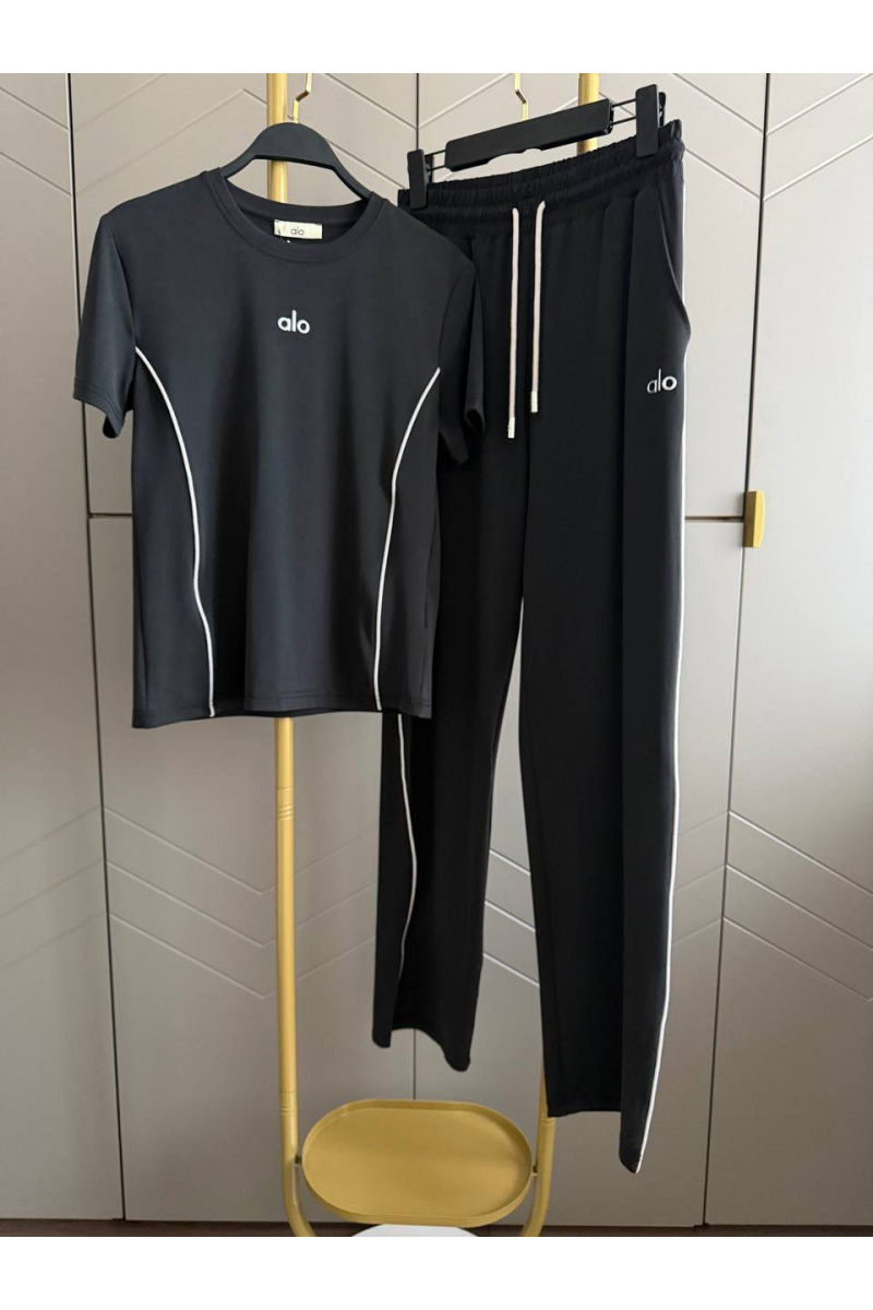 Designer Clothing Женский чёрный костюм Alo premium