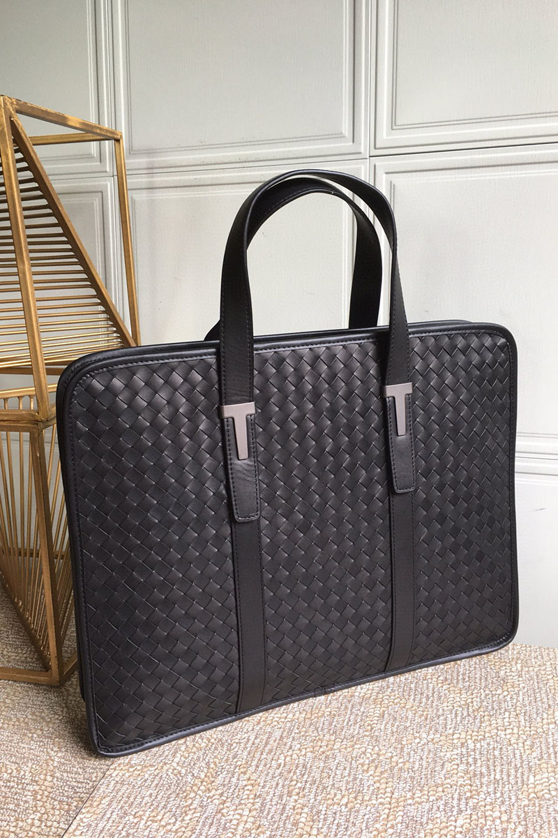Bottega Veneta Кожаный портфель Premium 40x31x6 см