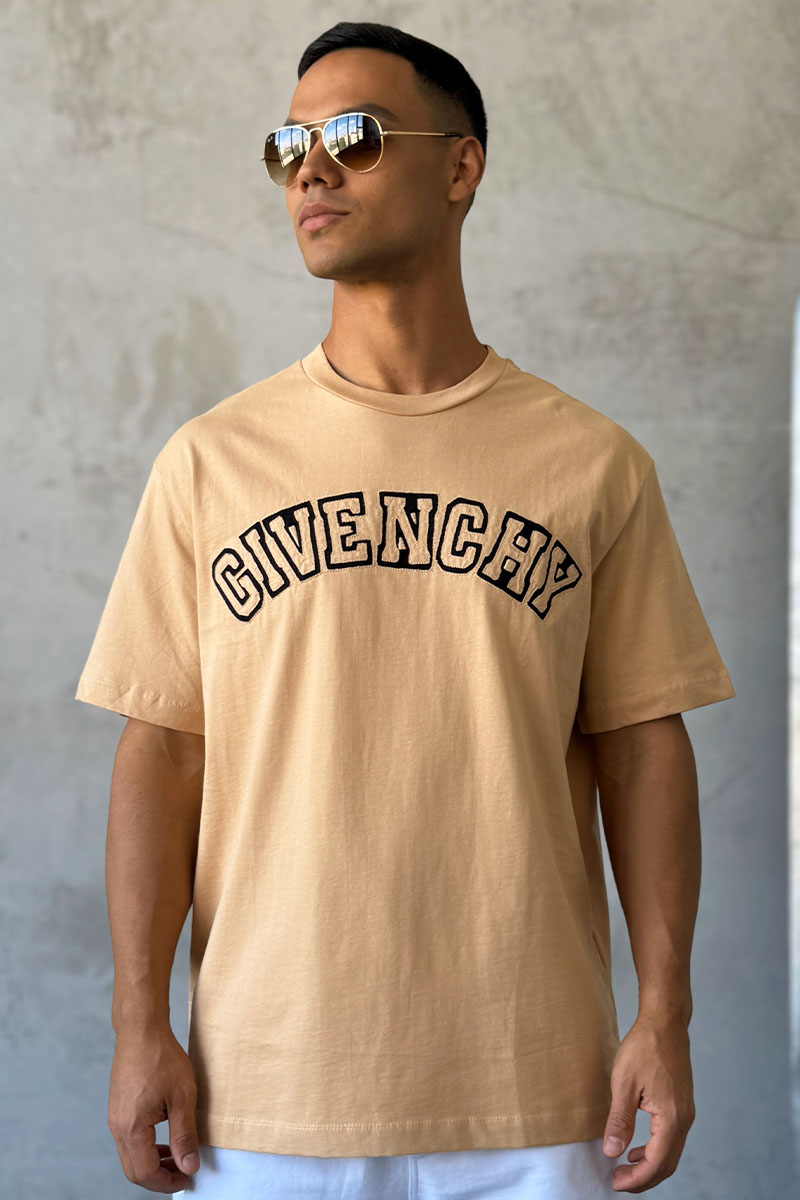 Givenchy Бежевая оверсайз футболка college logo-embroidered