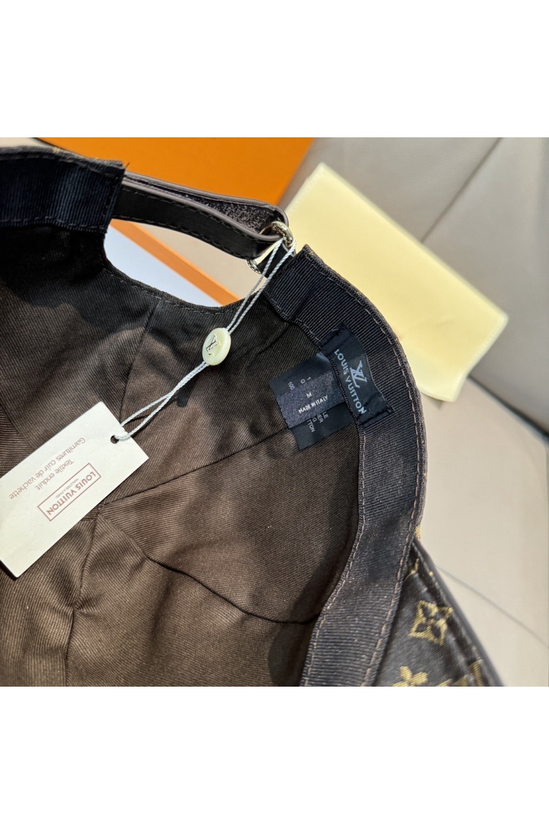 Lоuis Vuittоn Бейсболка Monogram premium