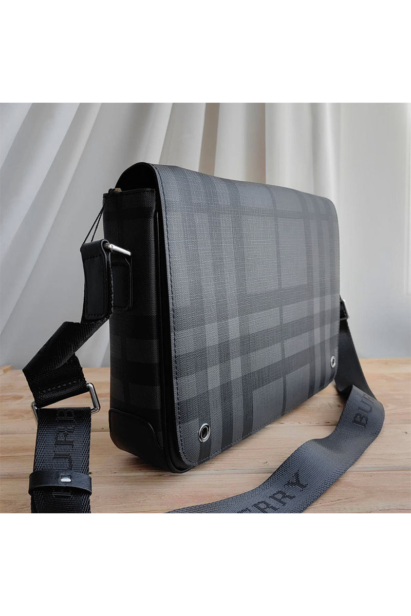 Burberry Кожаная сумка Bruno London Check 32x23 см