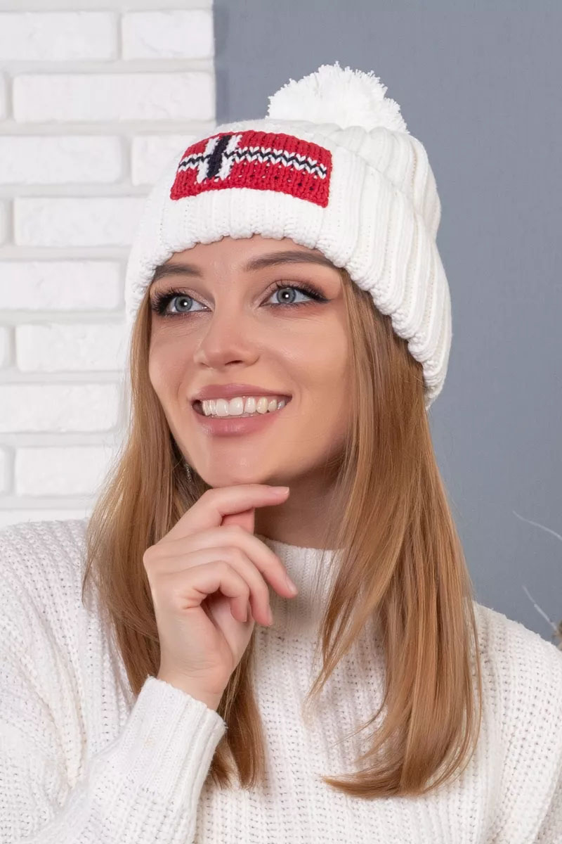 Napapijri Шапка белого цвета Semiury 