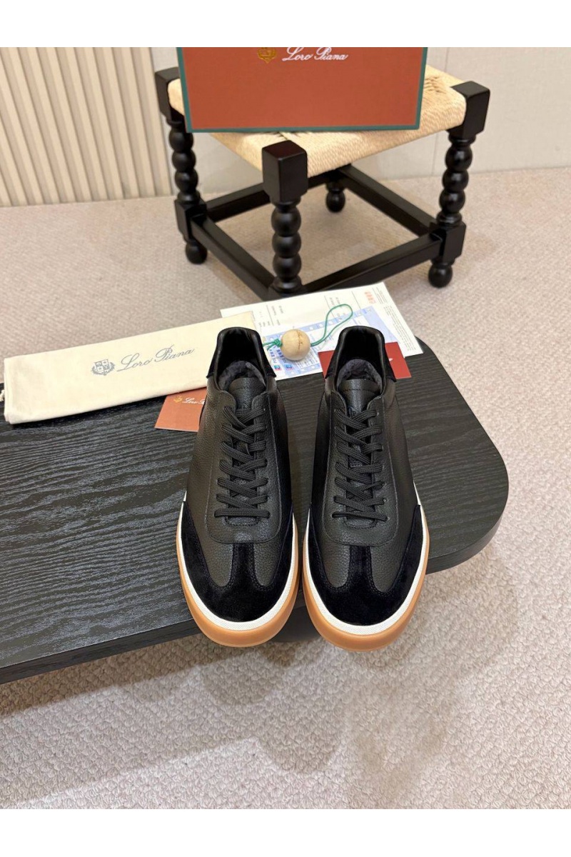 Loro Piana Кожаные кроссовки с мехом high-top