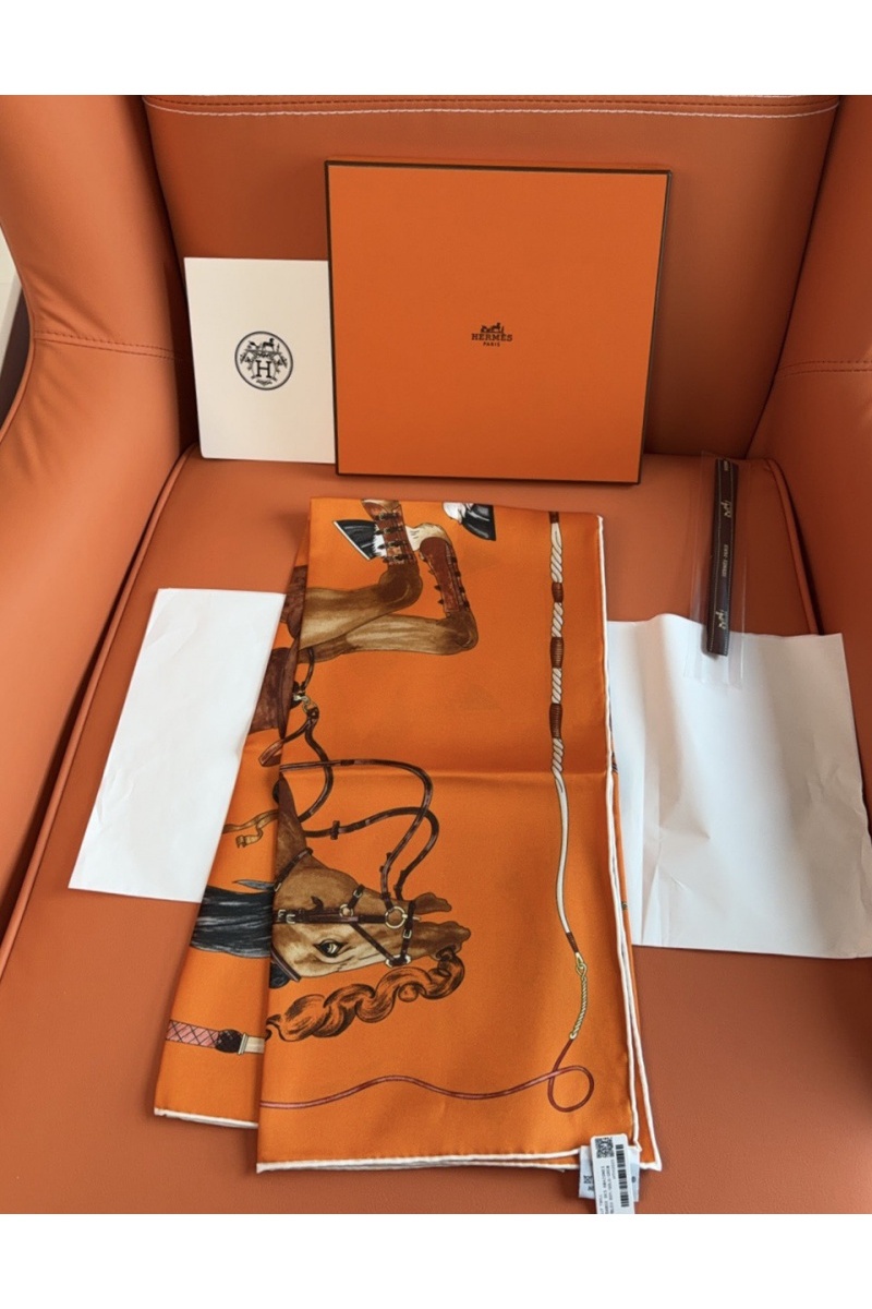 Hermes Платок Grand Galop premium 88x88 см