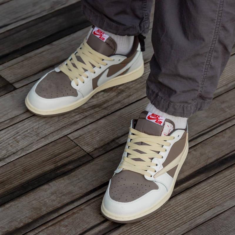 Nike Кроссовки Travis Scott x AJ1 Low "Reverse Mocha" Premium