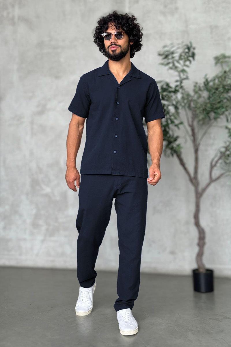 Loro Piana Мужской костюм тёмно-синего цвета