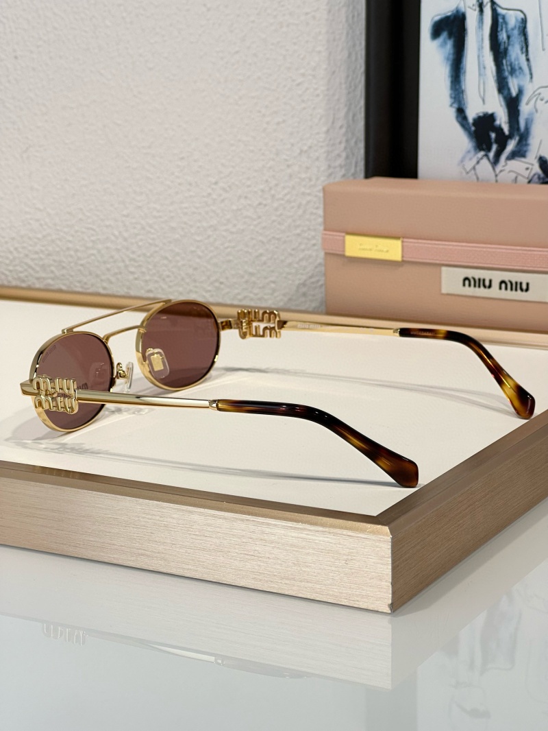MIU MIU Женские солнцезащитные очки Oval