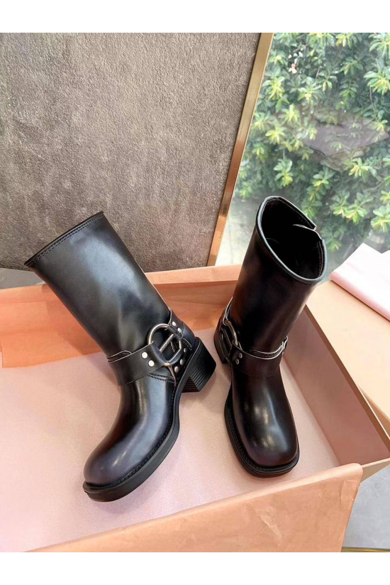 MIU MIU Женские кожаные сапоги Ankle Premium