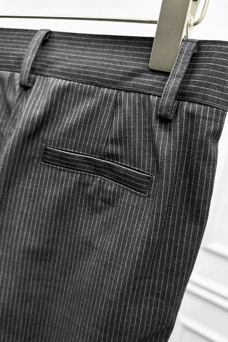 Designer Clothing Женские серые брюки Nenette striped