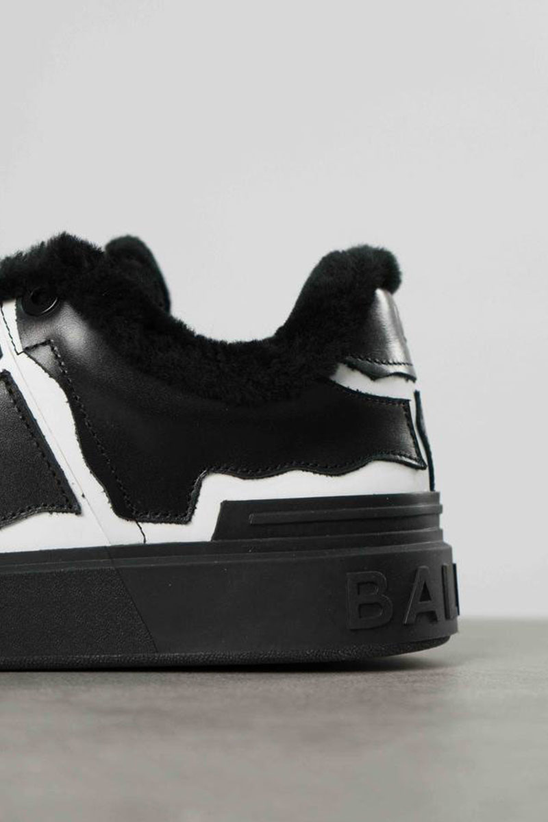Balmain Кожаные кроссовки с мехом low-top - Black / White