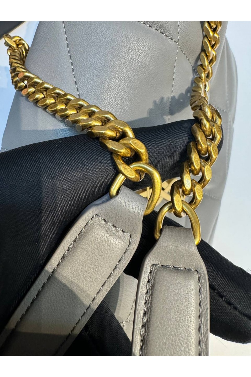 Yves Saint Laurent Кожаная сумка LouLou premium 28x17x9 см