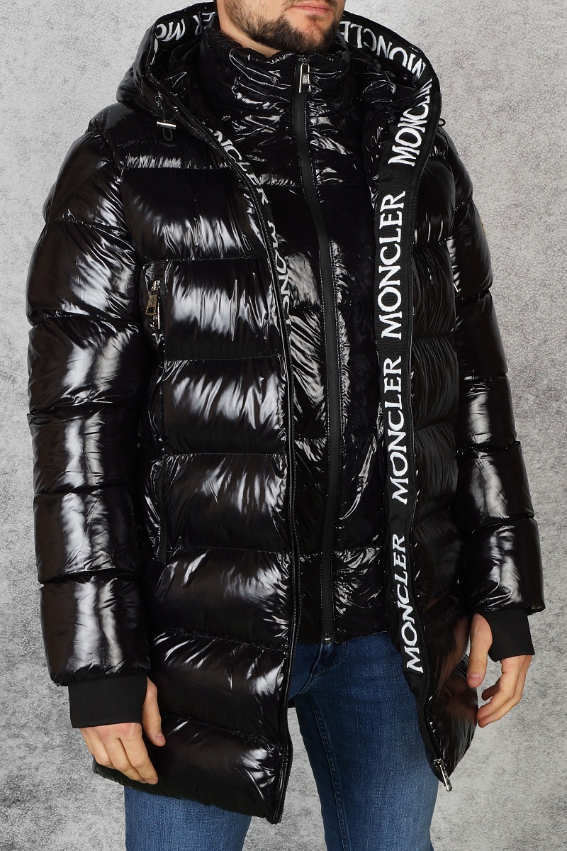 Moncler Утеплённая брендовая парка чёрного цвета