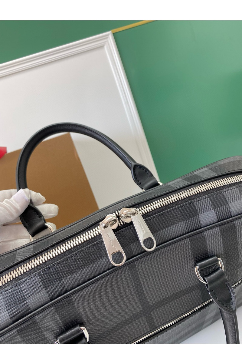 Burberry Кожаный портфель Premium 38x26x5.5 см