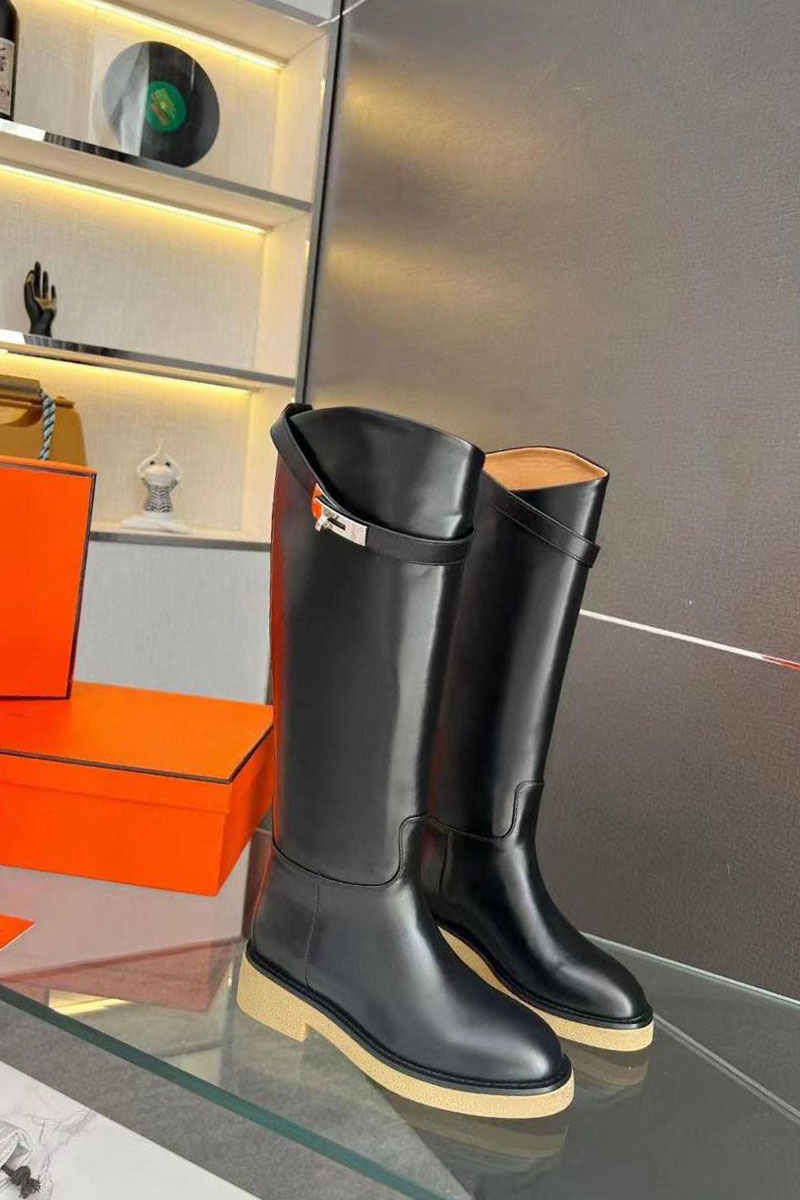 Hermes Женские чёрные кожаные сапоги