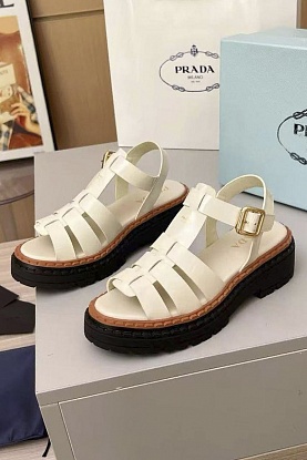 Женские кожаные сандалии на платформе Fisherman