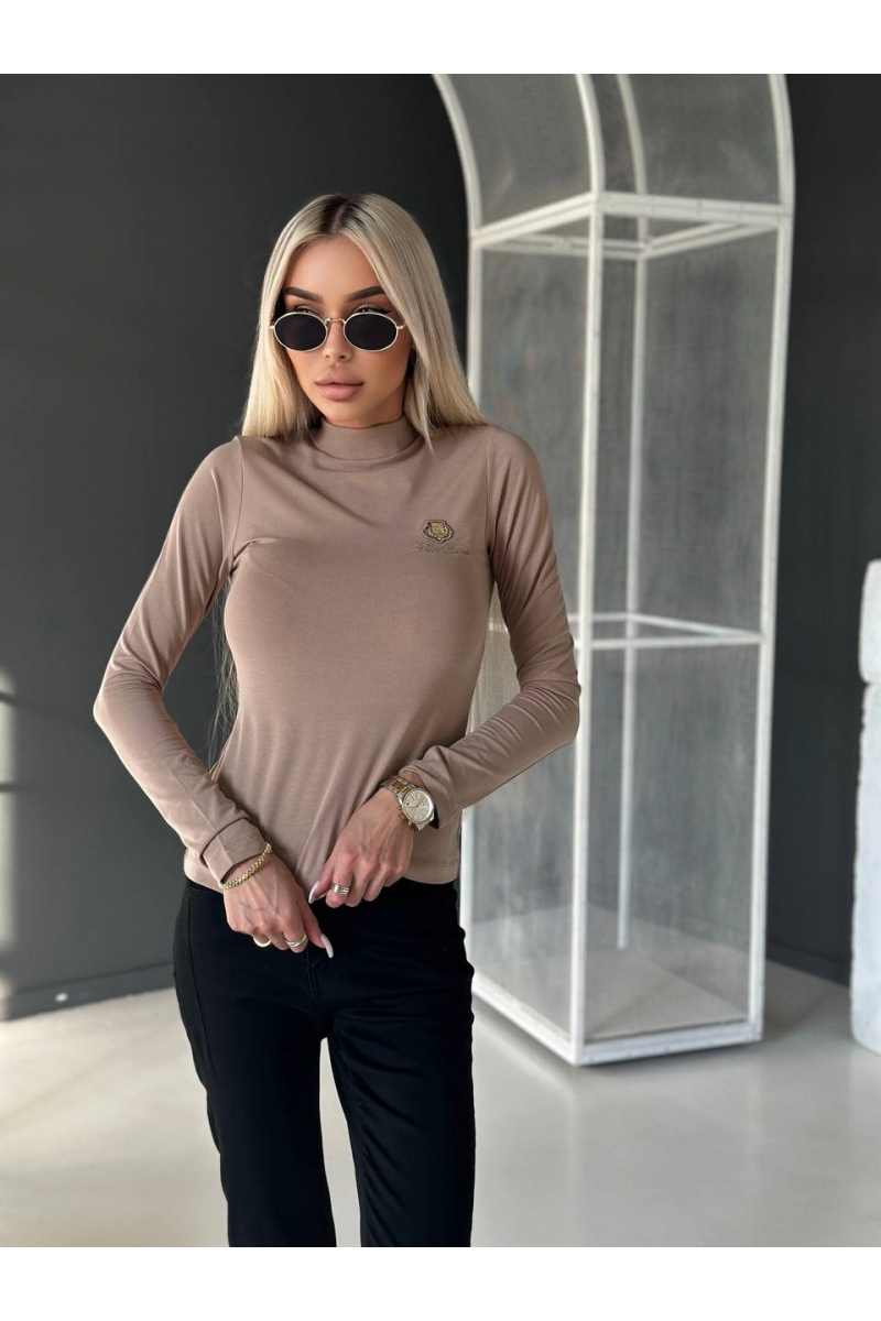 Loro Piana Женская бежевая водолазка 