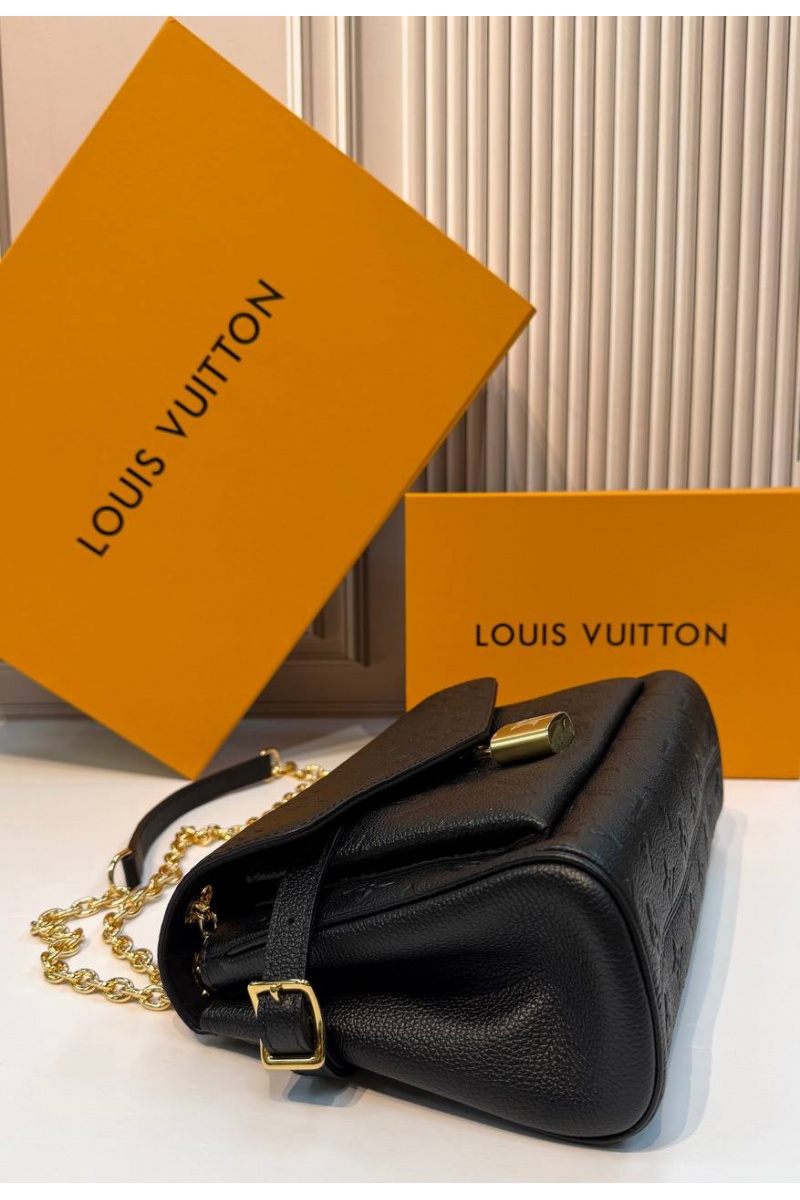 Lоuis Vuittоn Кожаная сумка Anytime Flap premium 29.5x18.5x9.5 см