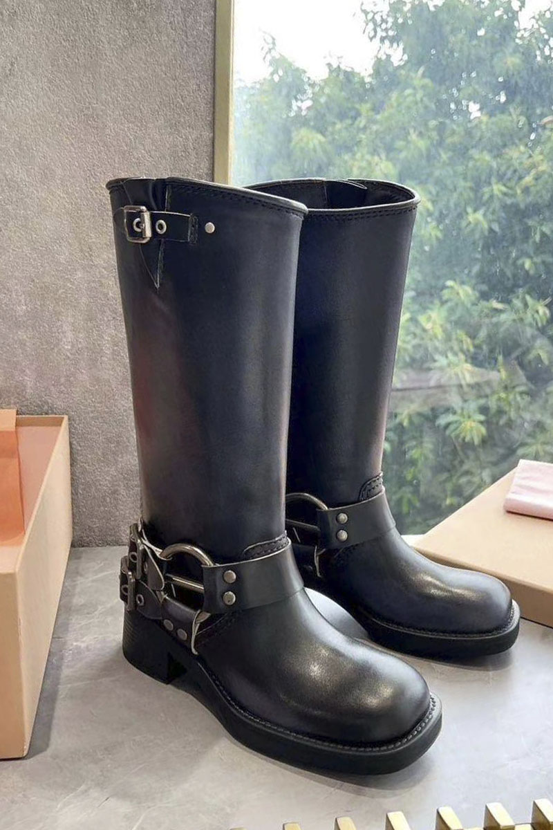 MIU MIU Женские кожаные сапоги Ankle Premium