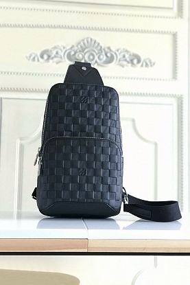 Кожаная сумка Avenue Sling Premium 31x20x10 см