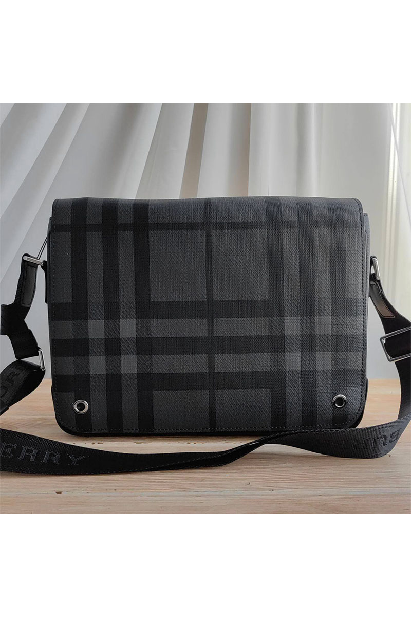 Burberry Кожаная сумка Bruno London Check 32x23 см