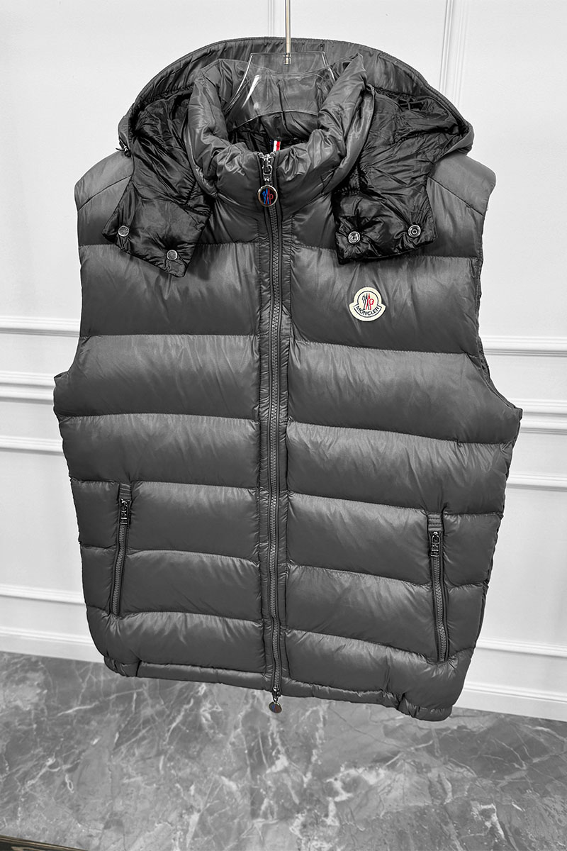 Moncler Мужской жилет logo-patch - Grey 