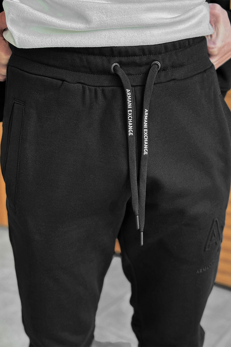 Emporio Armani EA7 Спортивный костюм чёрного цвета 