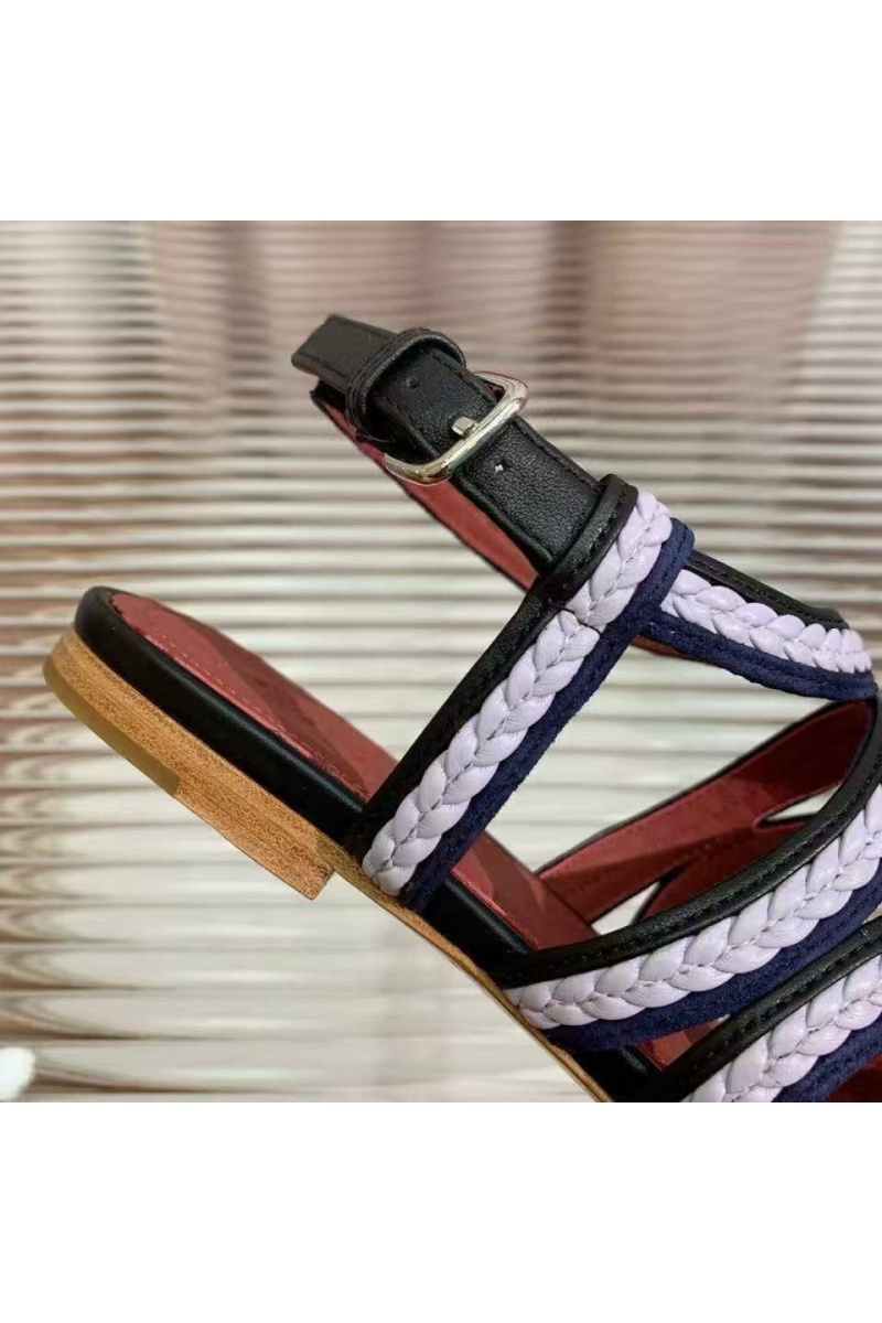 Loro Piana Женские кожаные сандалии Premium