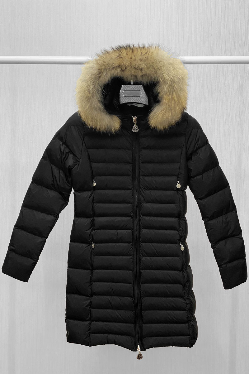 Moncler Женская брендовая парка чёрного цвета