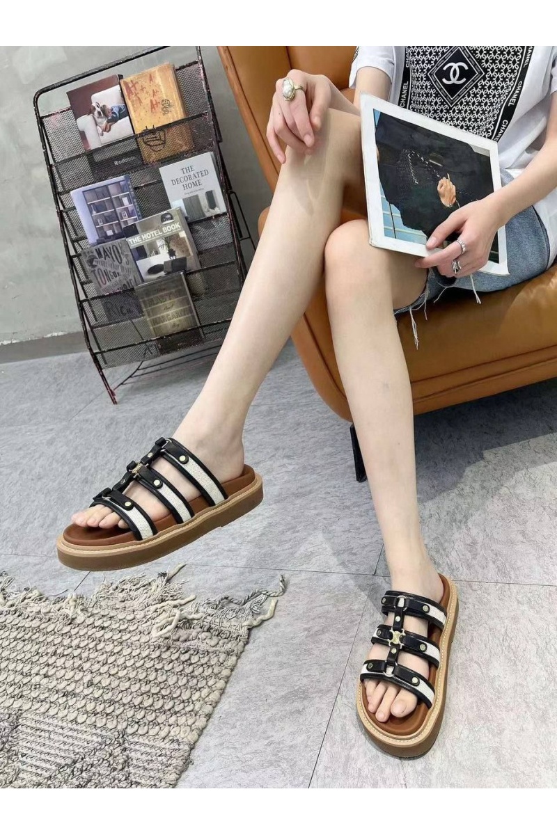 Celine Женские кожаные шлёпанцы 