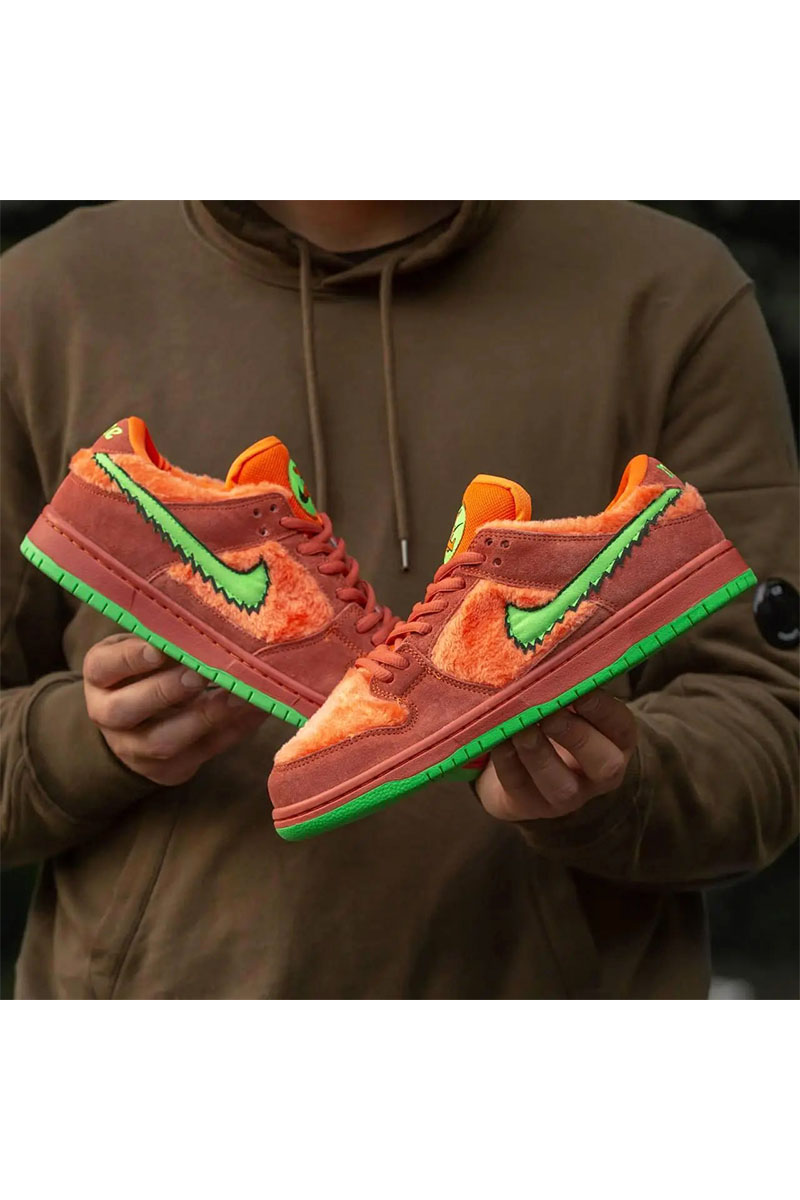 Nike Кроссовки Grateful Dead x SB Dunk Low "Orange Bear"