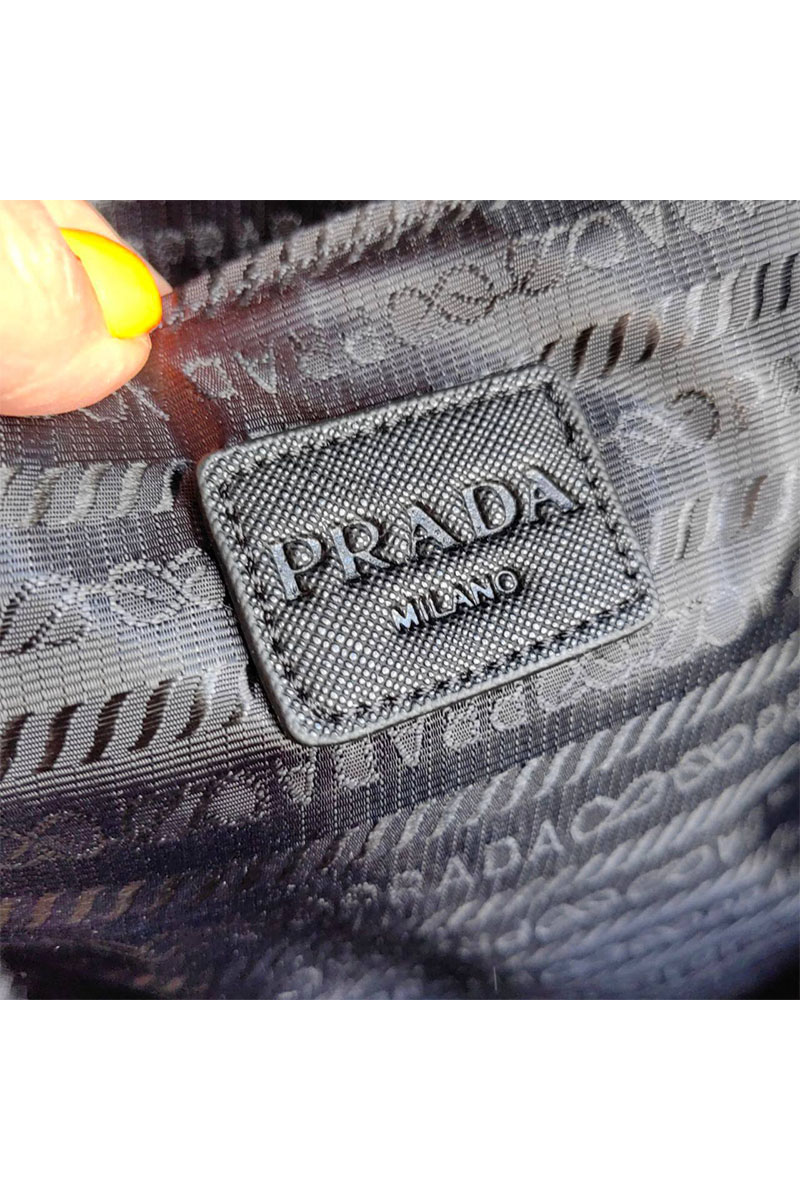 Prada Нейлоновый рюкзак logo-plaque 40x30 см