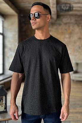 Чёрная оверсайз футболка distorted monogram pattern