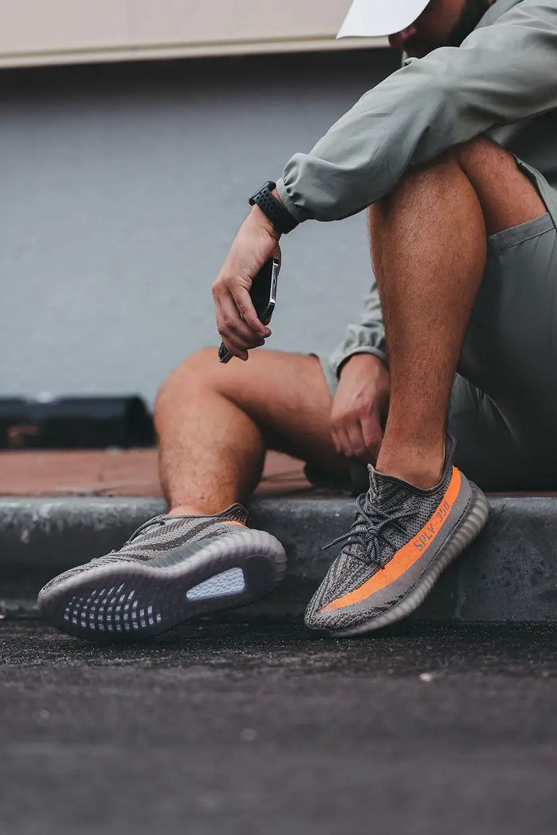 Adidas Кроссовки Yeezy Boost 350 v2 "Beluga" Premium