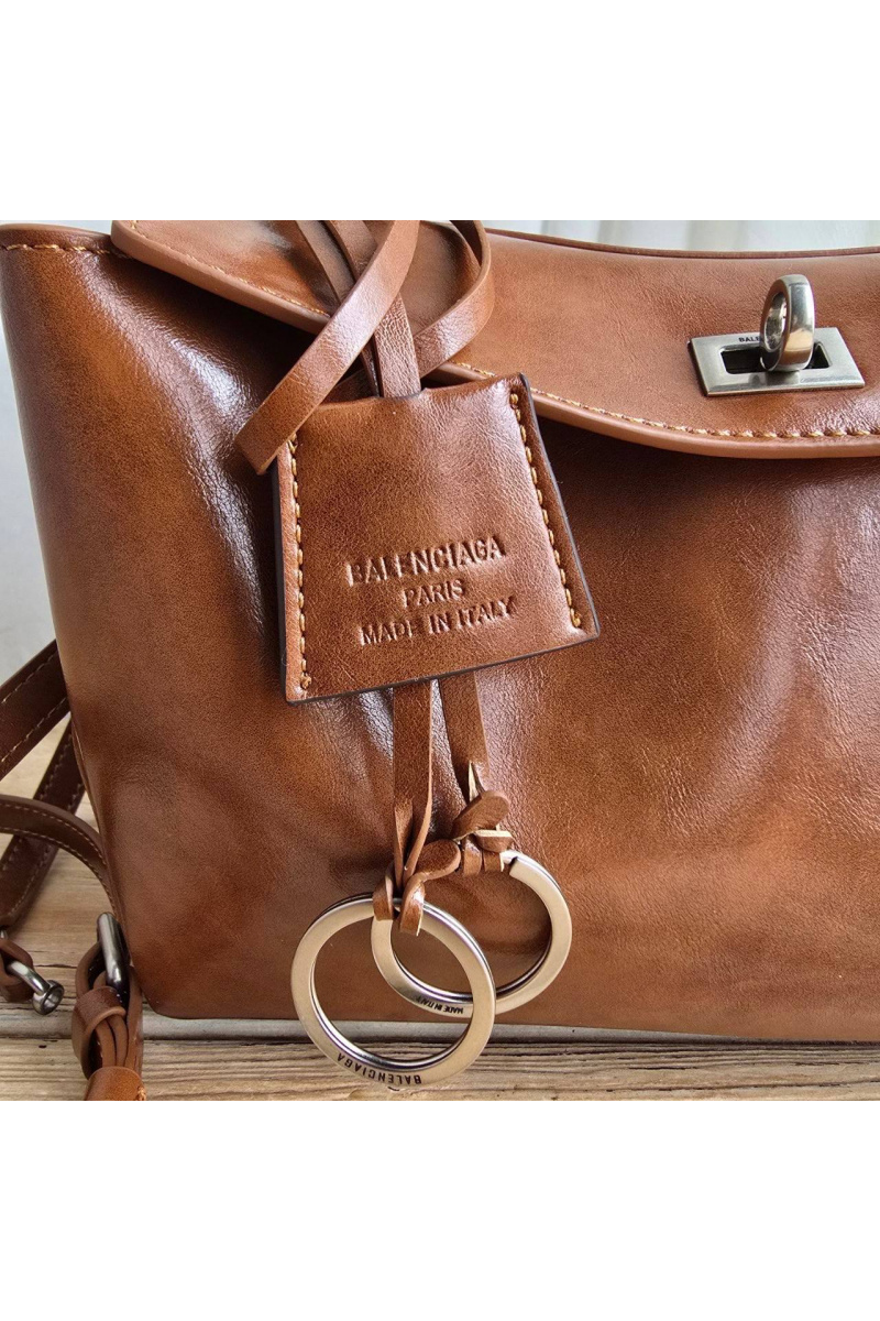 Balenciaga Кожаная сумка Rodeo Medium 28x20 см