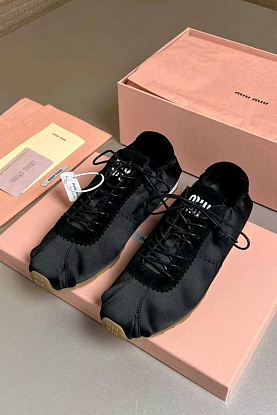 Женские кроссовки Plume Satin premium