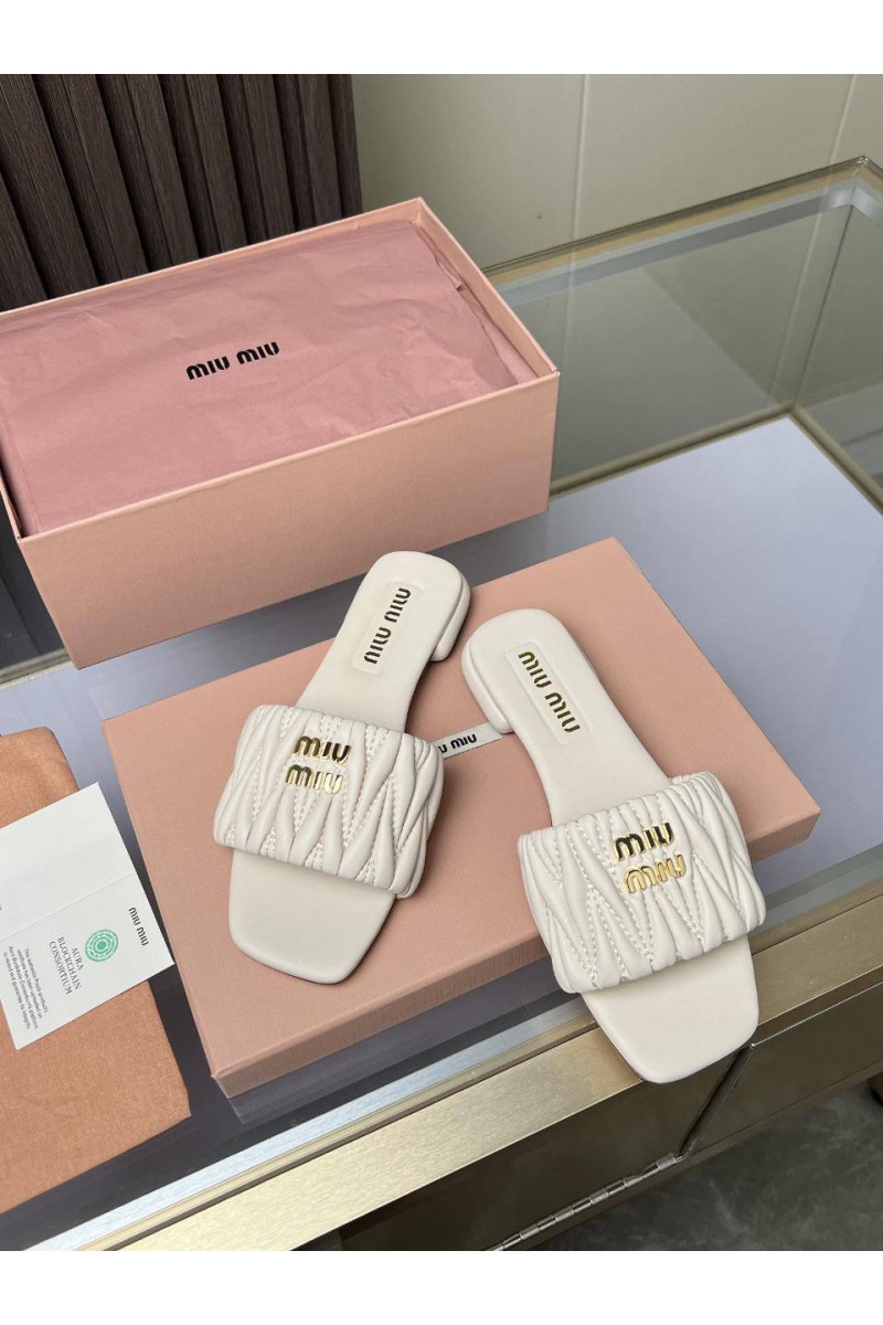 MIU MIU Женские шлёпанцы Premium - White