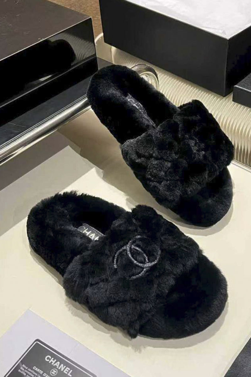 Chаnеl Женские меховые шлёпанцы Oran premium - Black