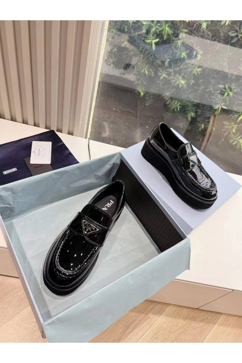 Prada Женские кожаные лоферы Premium - Black