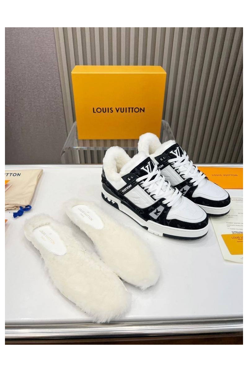 Lоuis Vuittоn Кожаные кроссовки с мехом Trainer Premium - White / Black