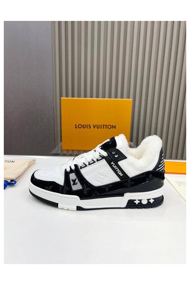 Lоuis Vuittоn Кожаные кроссовки с мехом Trainer Premium - White / Black