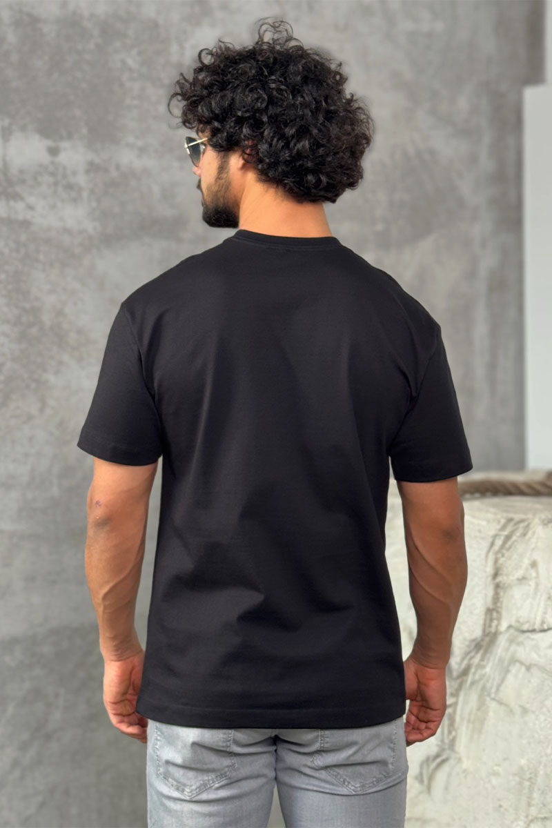 Amiri Футболка чёрного цвета staggered logo