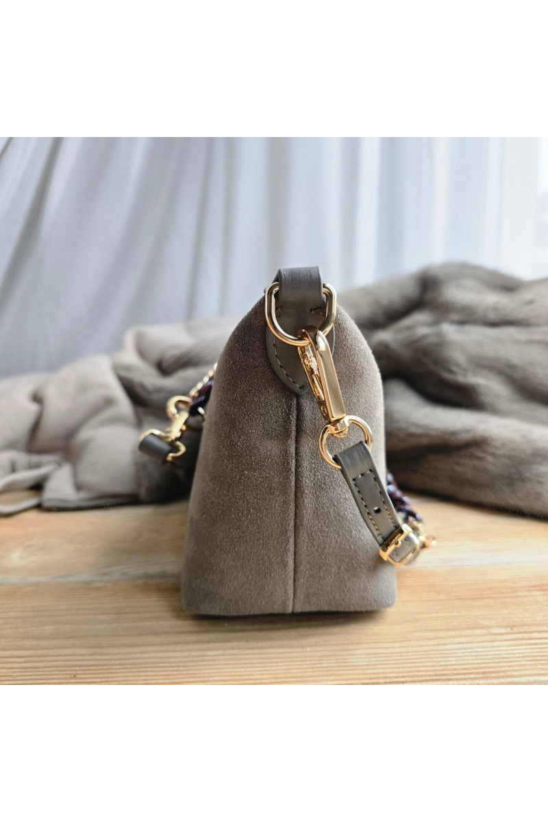 MIU MIU Замшевая сумка 22x14 см
