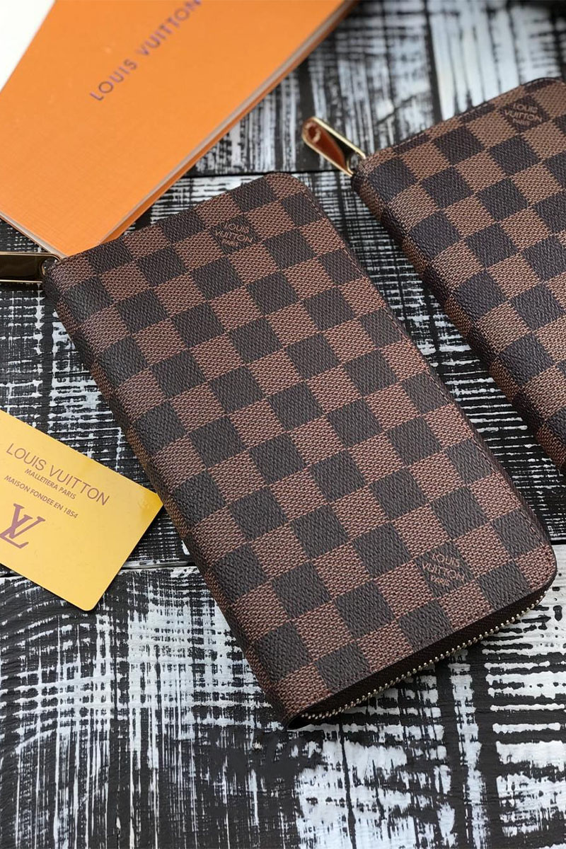 Lоuis Vuittоn Кожаное портмоне Damier 21x12 см