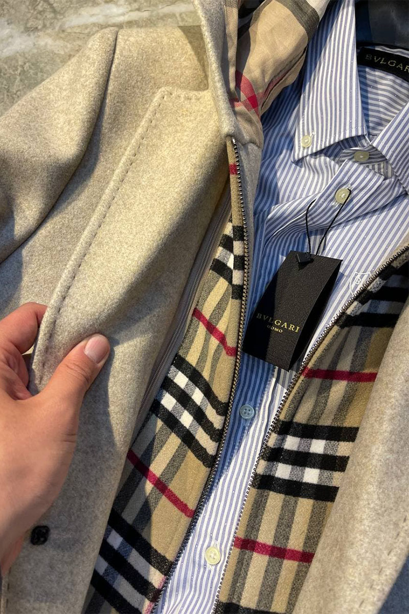 Burberry Бежевое мужское пальто London England logo-embroidered