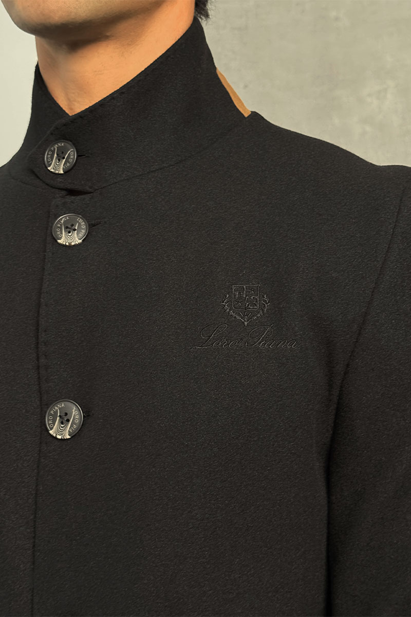 Loro Piana Мужское пальто чёрного цвета