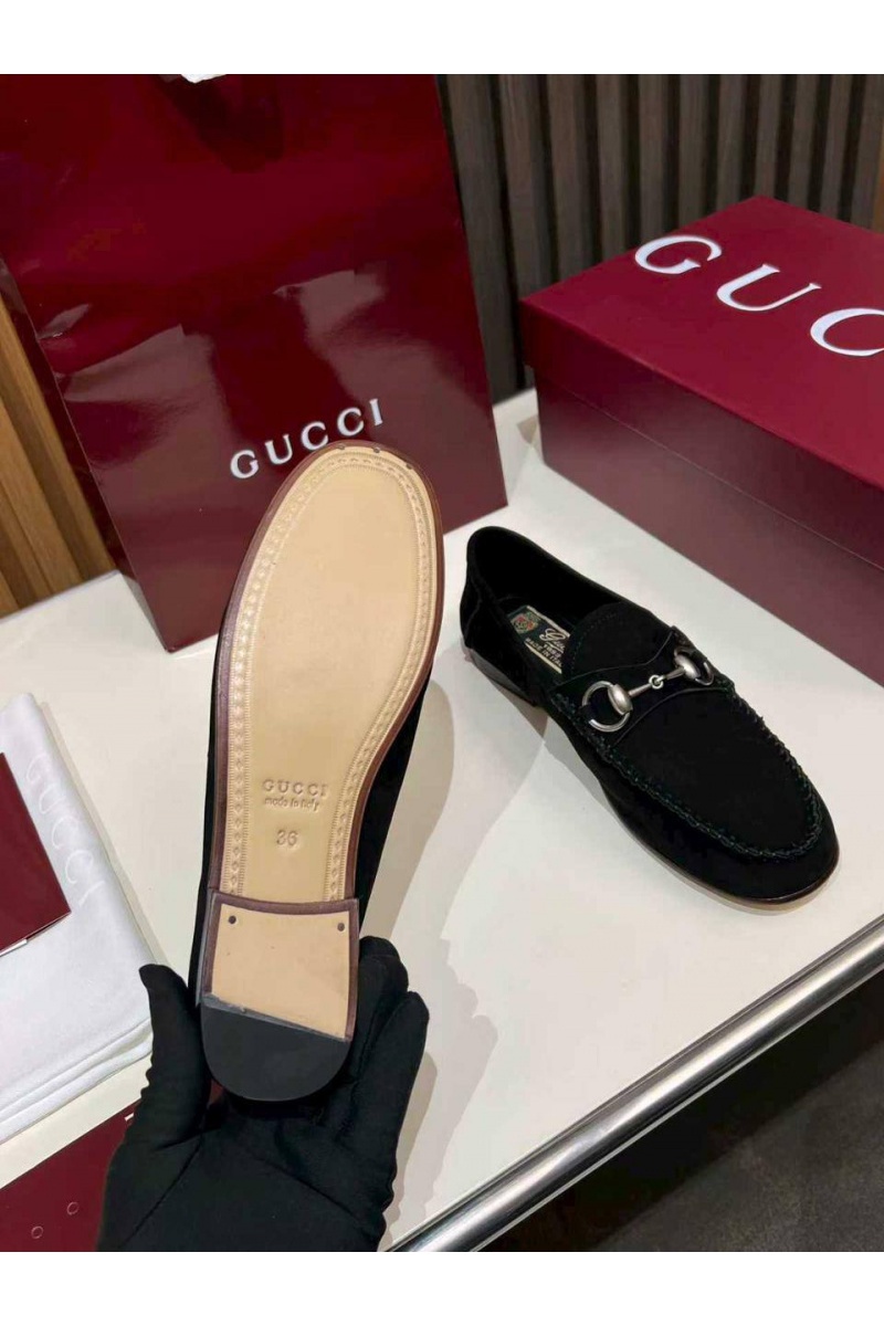 Gucci Женские замшевые лоферы GG premium