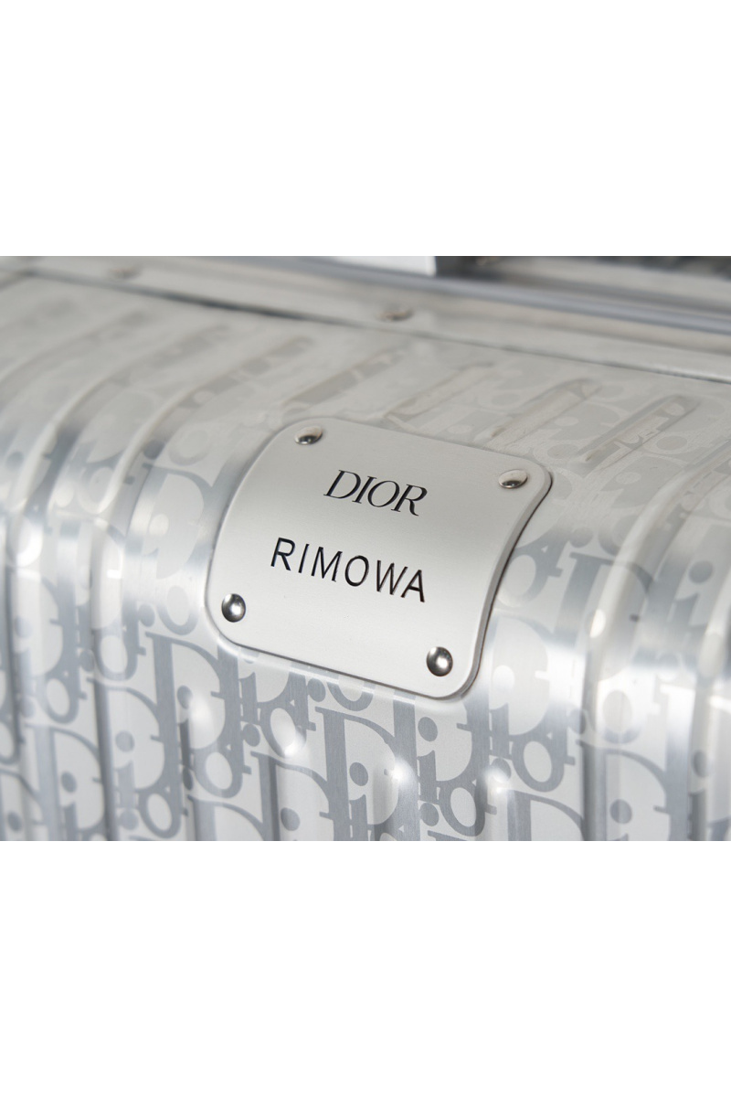 Rimowa Чемодан Aluminum L Premium 79x48x27 см